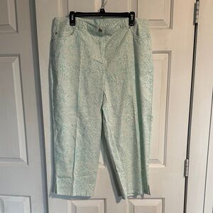 Ruby Rd cropped pants size 16W